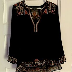 Lucky Brand embroidered 3/4 sleeve shirt
